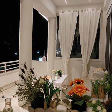 Nefeli Seaside Apartments Polychrono Exterior photo
