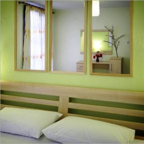 Nefeli Seaside Apartments Polychrono Room photo