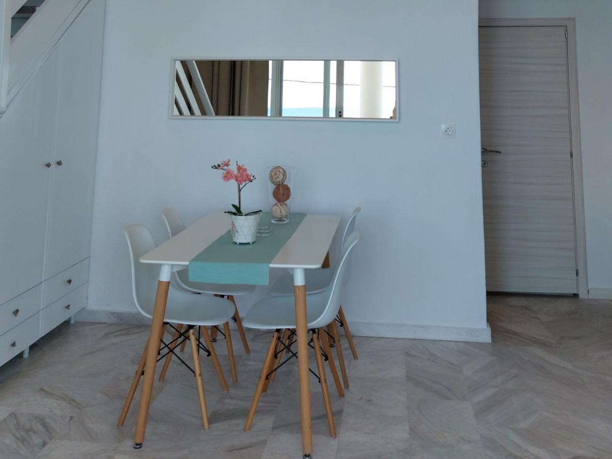 Nefeli Seaside Apartments Polychrono Exterior photo